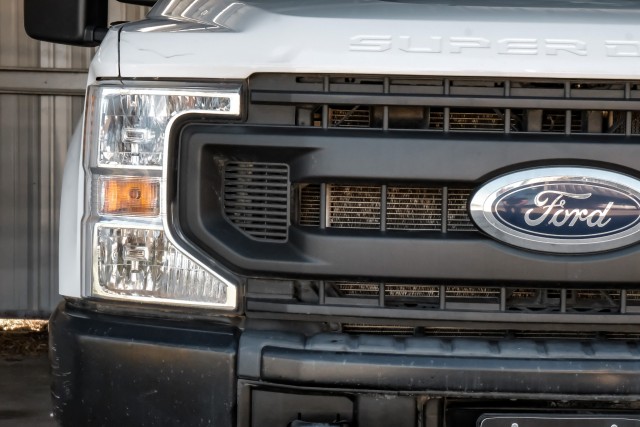 2021 Ford F-350 XL 44