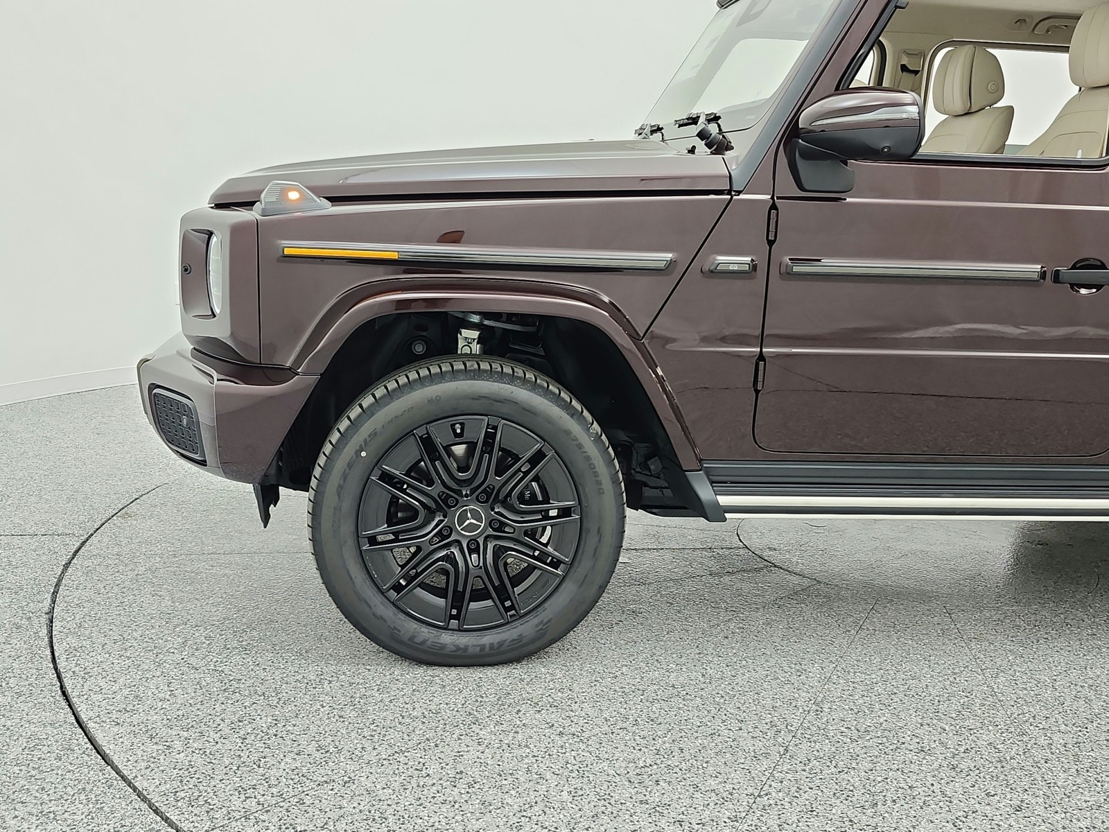 New 2026 Rubellite Red Metallic Mercedes-Benz G 580e image 14