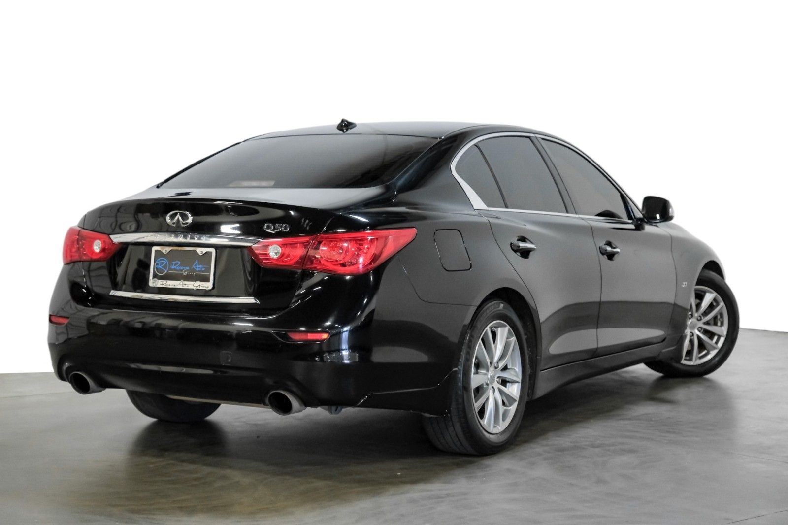 2015 INFINITI Q50 Premium 6