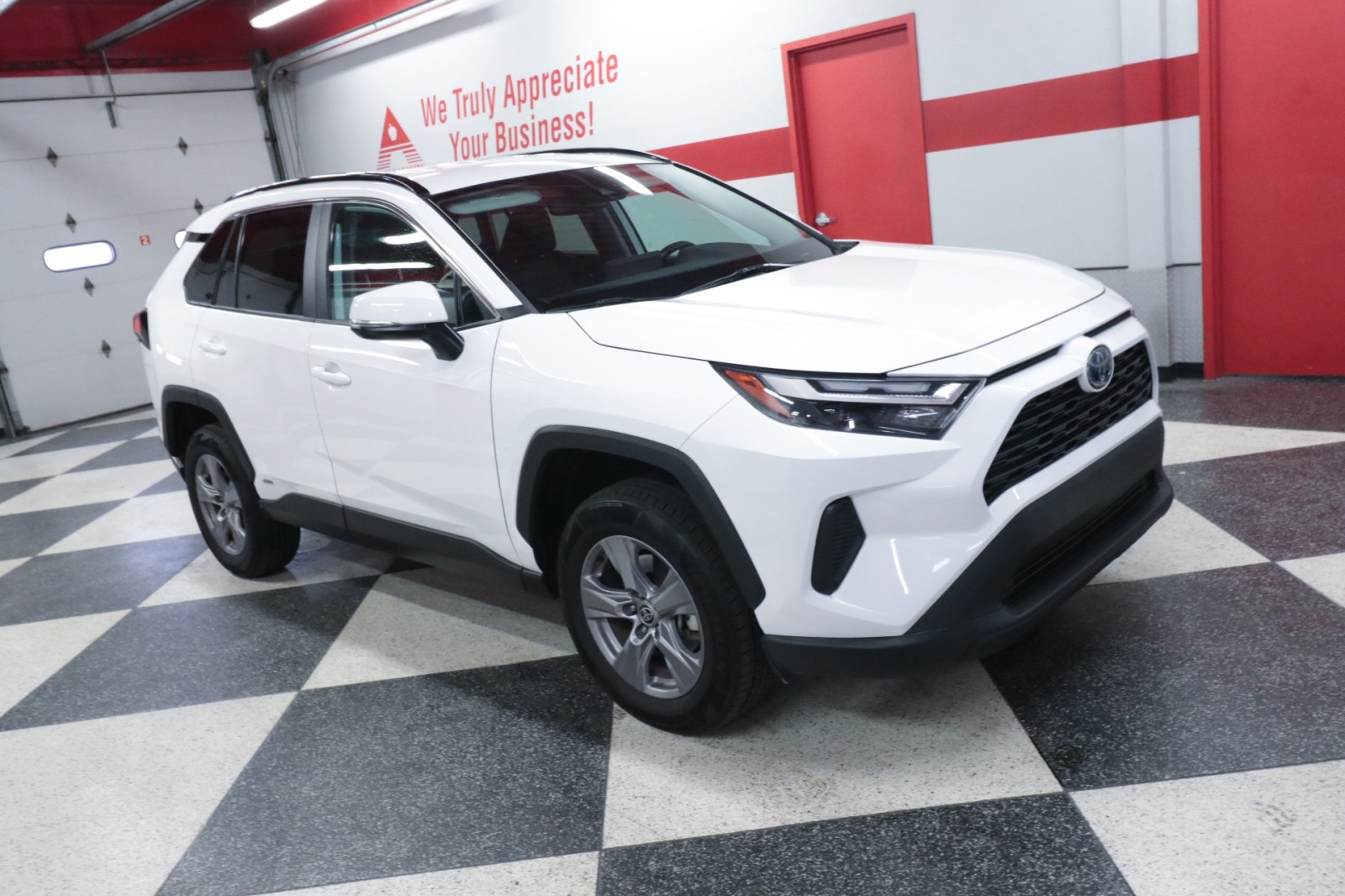 Used Car 2022 Toyota Rav4  Hybrid Xle For Sale Under $30,000 In Austin, Texas