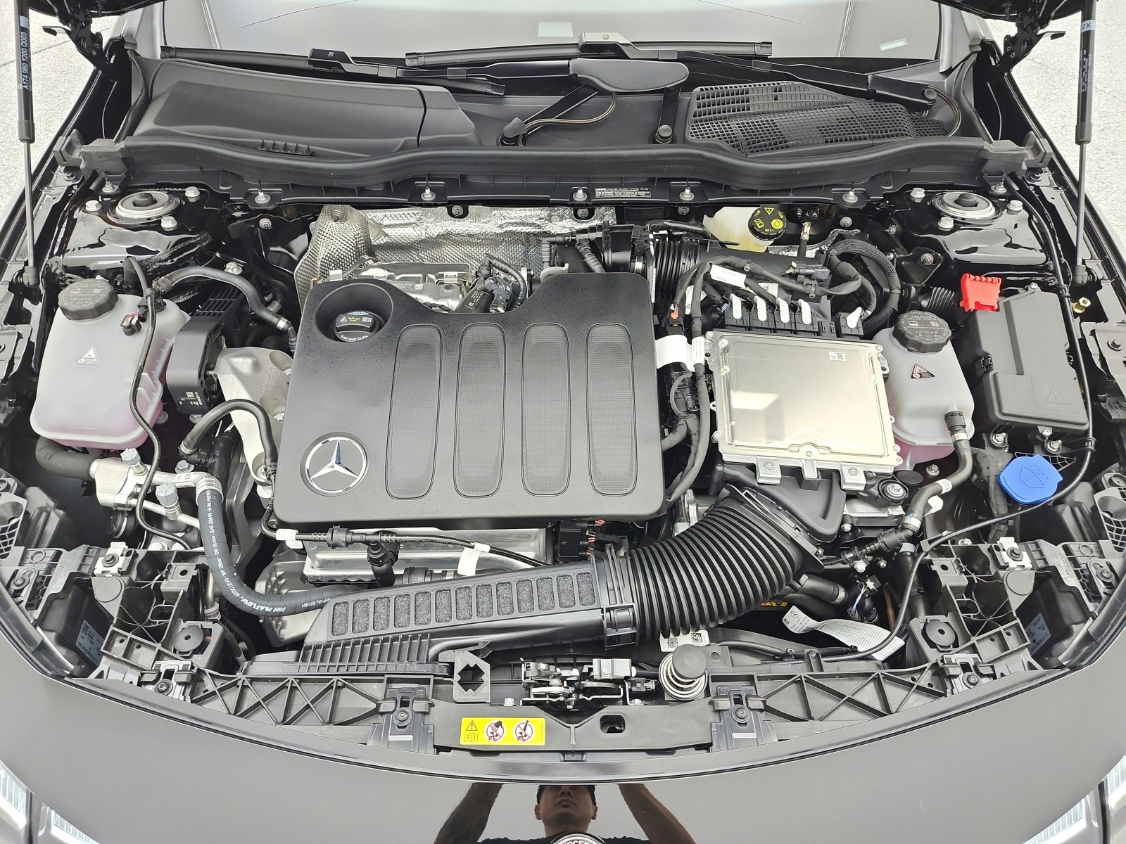 New 2027 Night Black Mercedes-Benz CLA 220 Hybrid FWD image 12