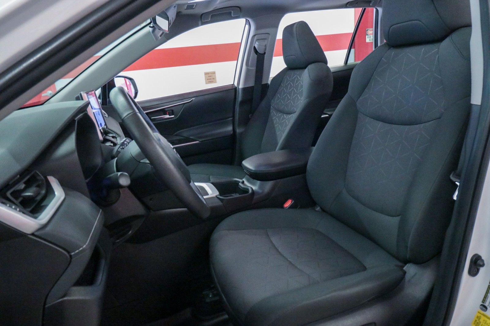 Used Car 2024 Toyota Rav4  Hybrid Xle For Sale Under $35,000 In Austin, Texas