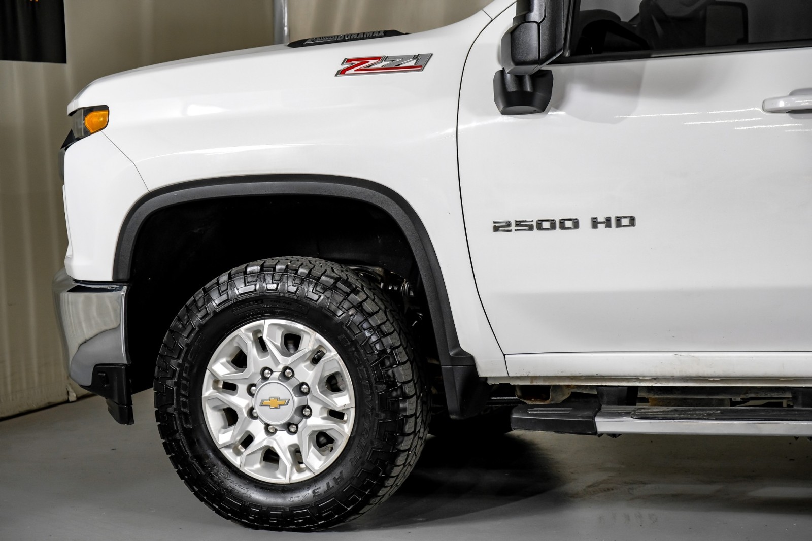 2023 Chevrolet Silverado 2500HD LT 12