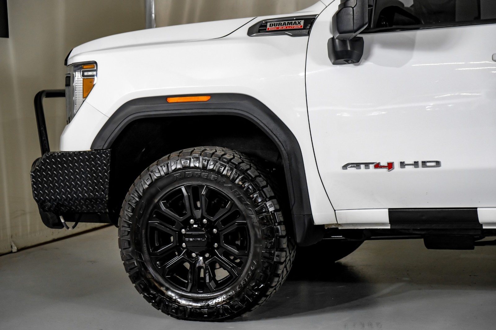 2020 GMC Sierra 2500HD AT4 12