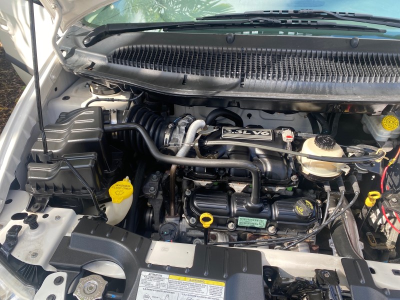 2006 Dodge Caravan SXT LOW MILES 28,367 1 OWNER HANDICAP LIFT in , 