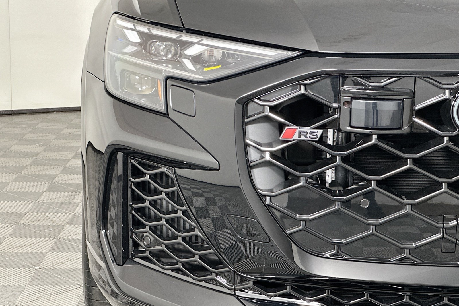 New 2026 Mythos Black Metallic Audi performance image 13