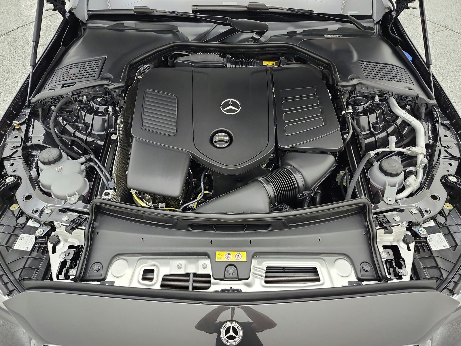 New 2026 Graphite Grey Metallic Mercedes-Benz C 300 Sedan image 12