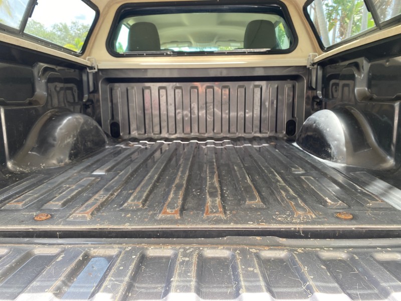 2010 Ford F-150 4 DR CREW XL LOW MILES 34,625 in , 