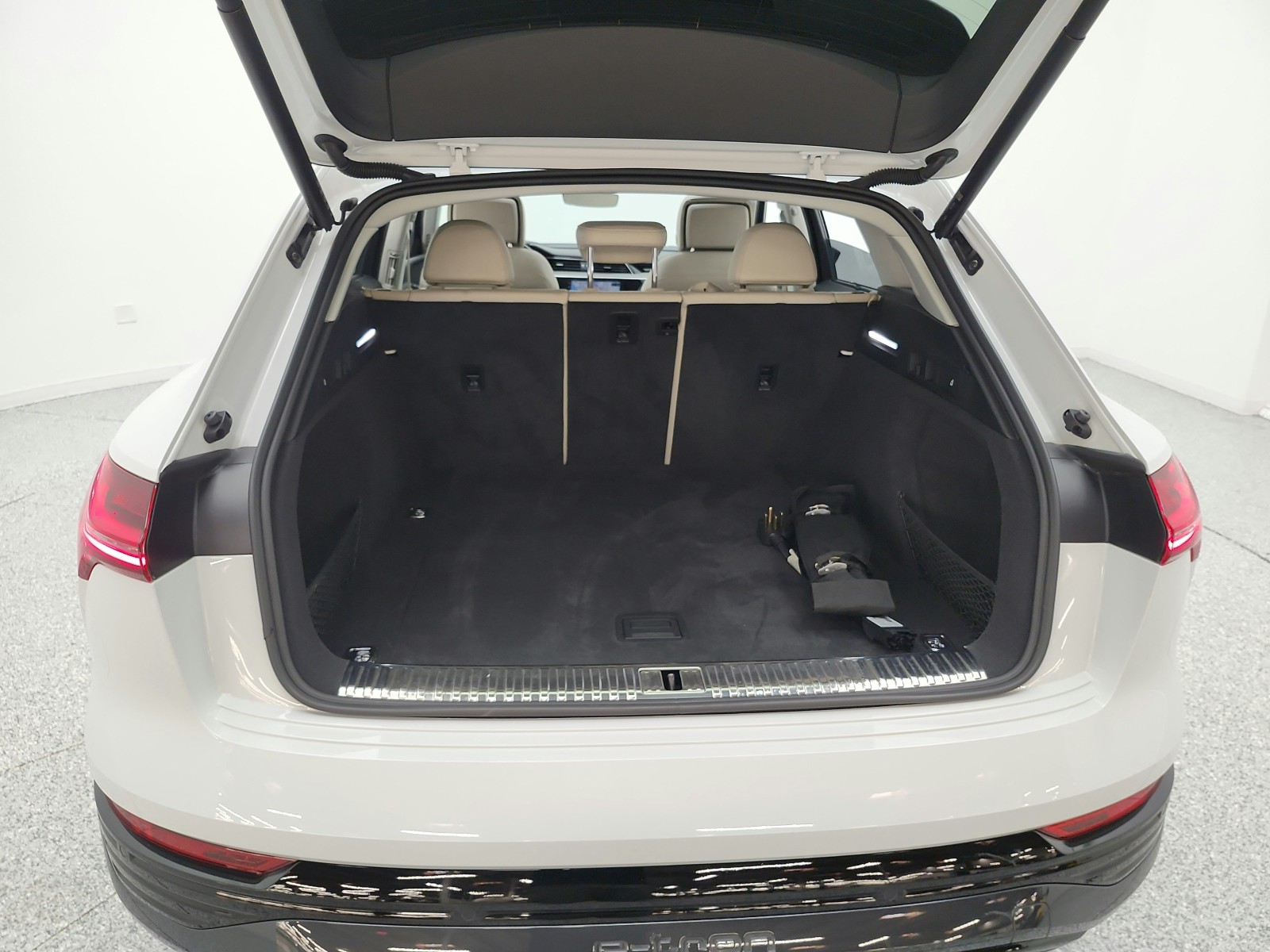 Used 2024 Glacier White Metallic Audi Prestige quattro image 21