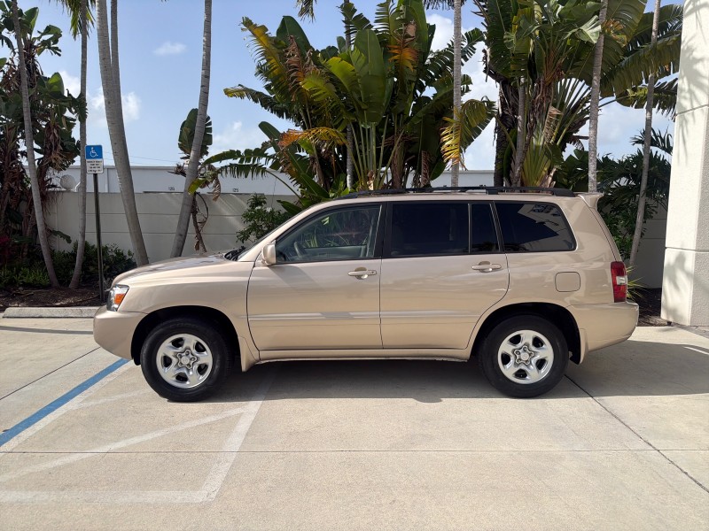 2007 Toyota Highlander LOW MILES 58,814 1 OWNER in , 