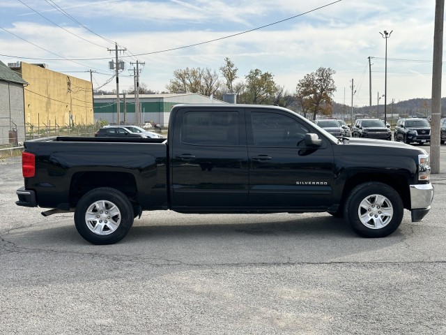 2017 Chevrolet Silverado 1500 LT 2