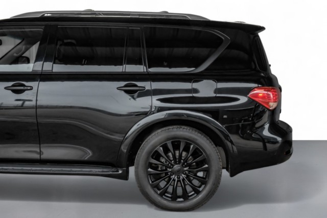 2017 INFINITI QX80 Limited 13