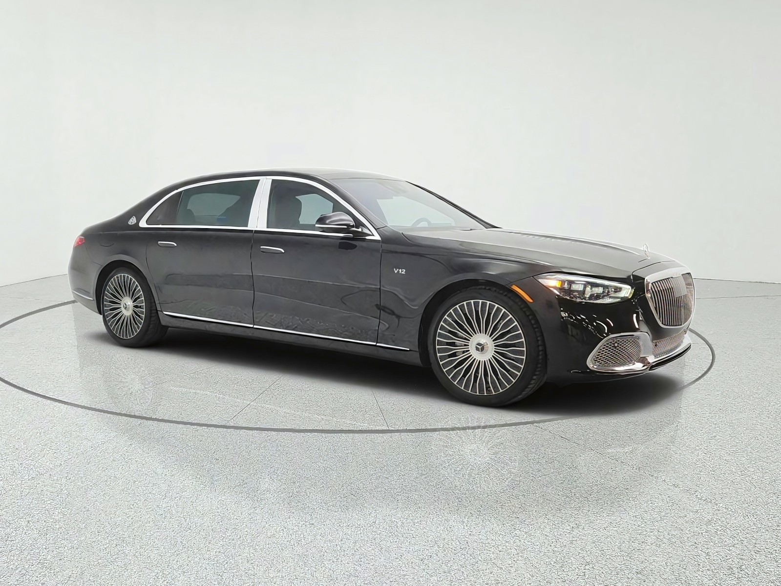Certified Used 2023 Obsidian Black Mercedes-Benz Maybach S 680 4MATIC® Sedan image 3