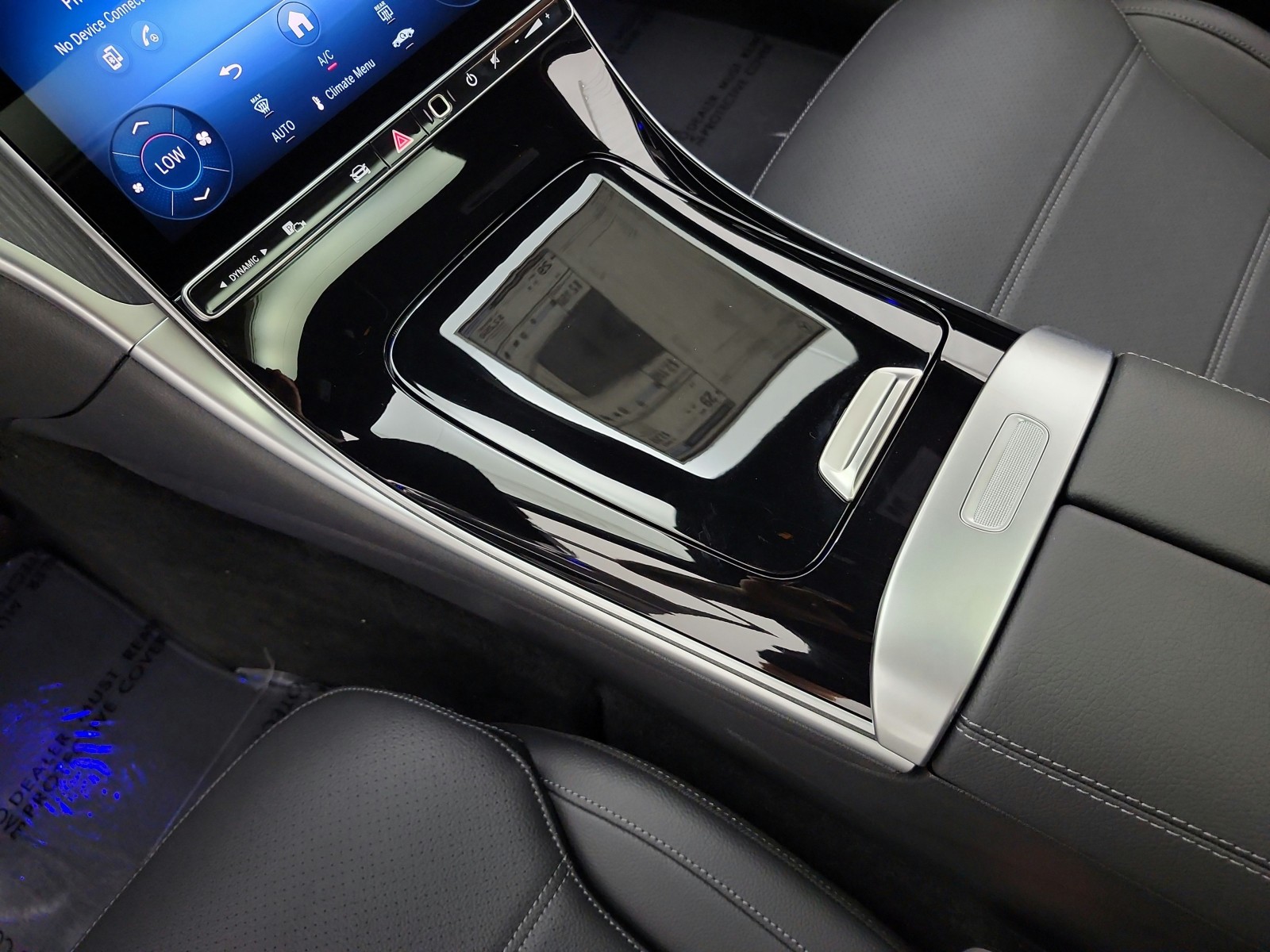 New 2026 Graphite Grey Metallic Mercedes-Benz C 300 Sedan image 9