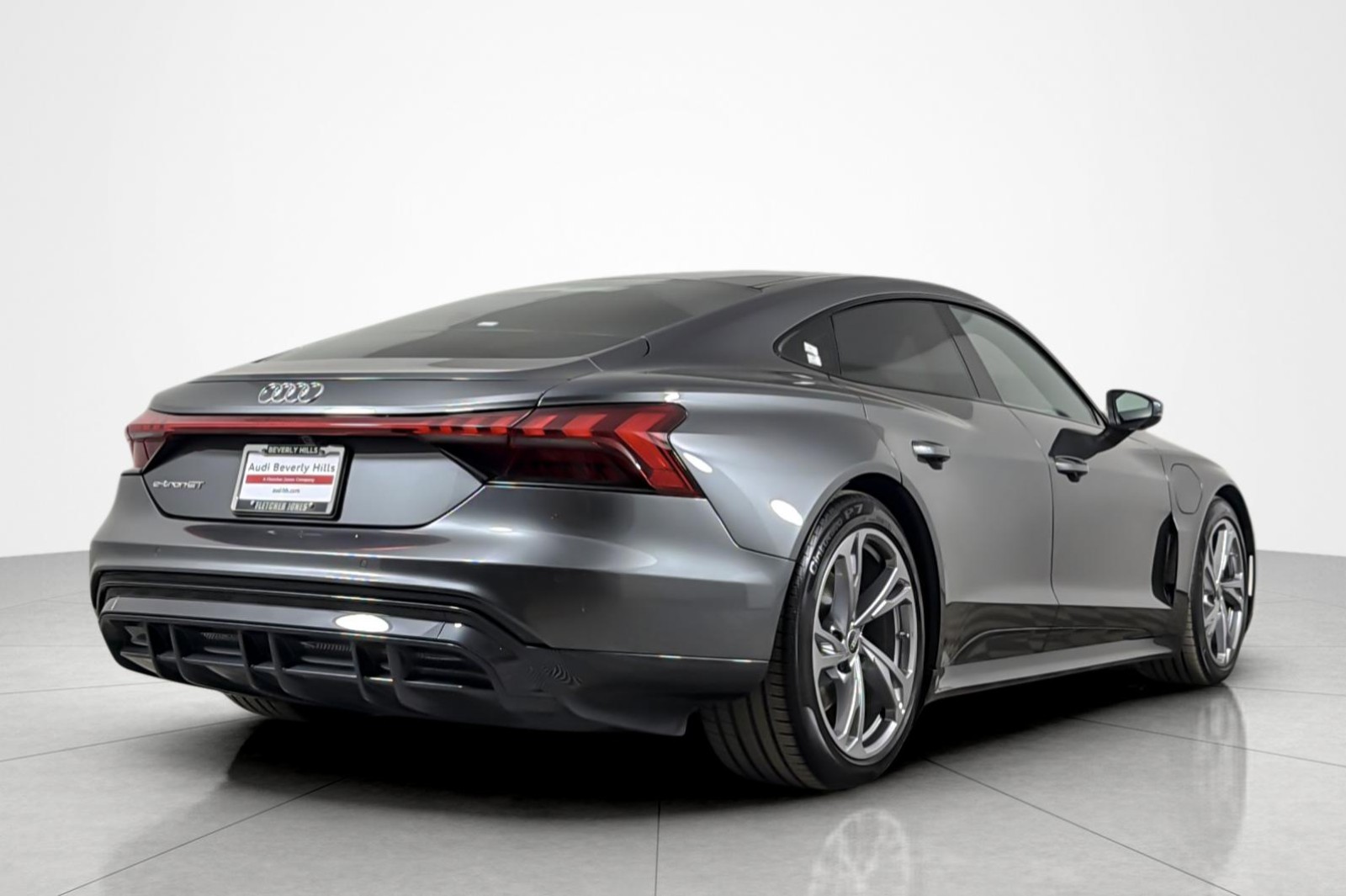 Used 2024 Daytona Gray Pearl Effect Audi Premium Plus quattro image 5