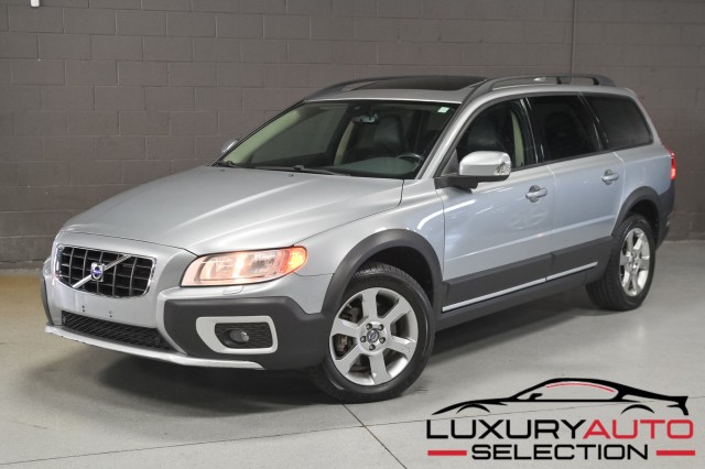 Electric Silver Metallic 2009 Volvo XC70 Wagon All-Wheel Drive Automatic