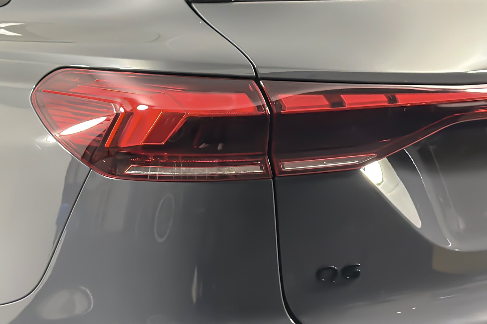 Used 2025 Magnet Gray Audi Premium RWD image 27