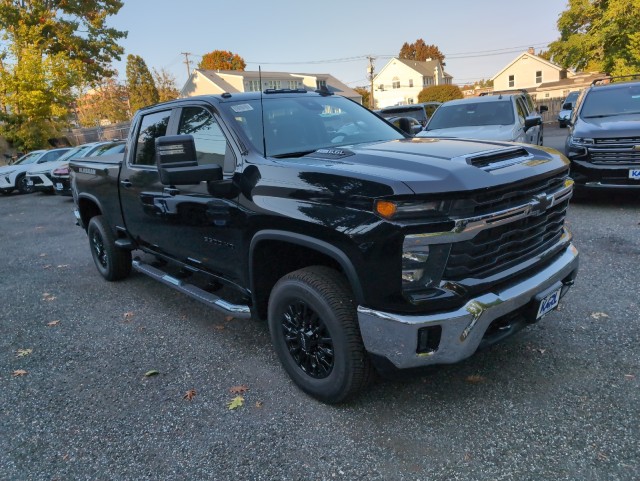 2024 Chevrolet Silverado 3500HD LT 3