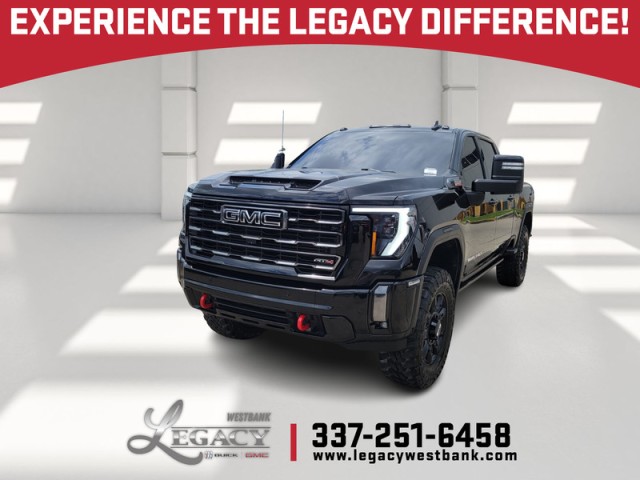 Onyx Black 2024 GMC Sierra 2500HD AT4 Crew Cab 4WD Pickup Truck Four-Wheel Drive Automatic