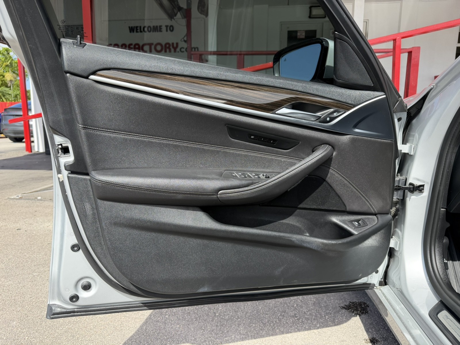 2021 BMW 530i - $18,988