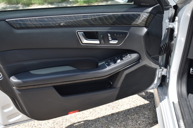 2016 Mercedes-Benz E350 4MATIC AWD Sport Navi Premium 1 Pkg. Heated Front Seats M 27