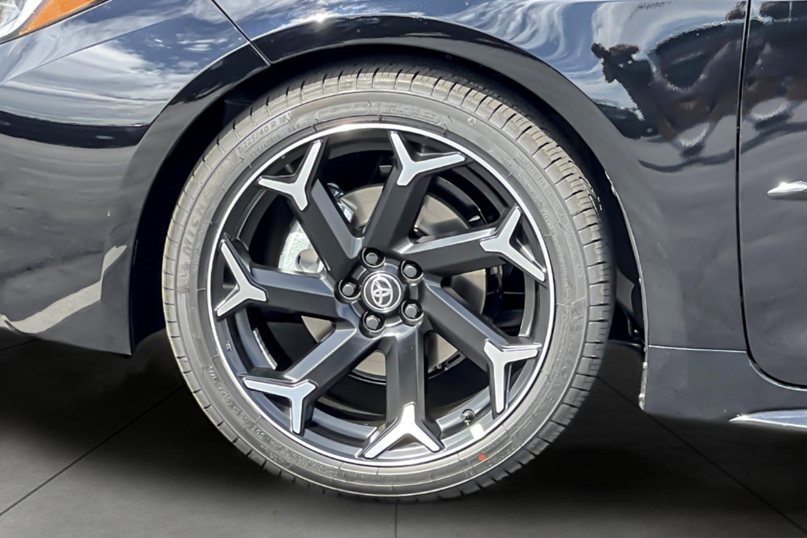 2025 Toyota Corolla SE photo 19