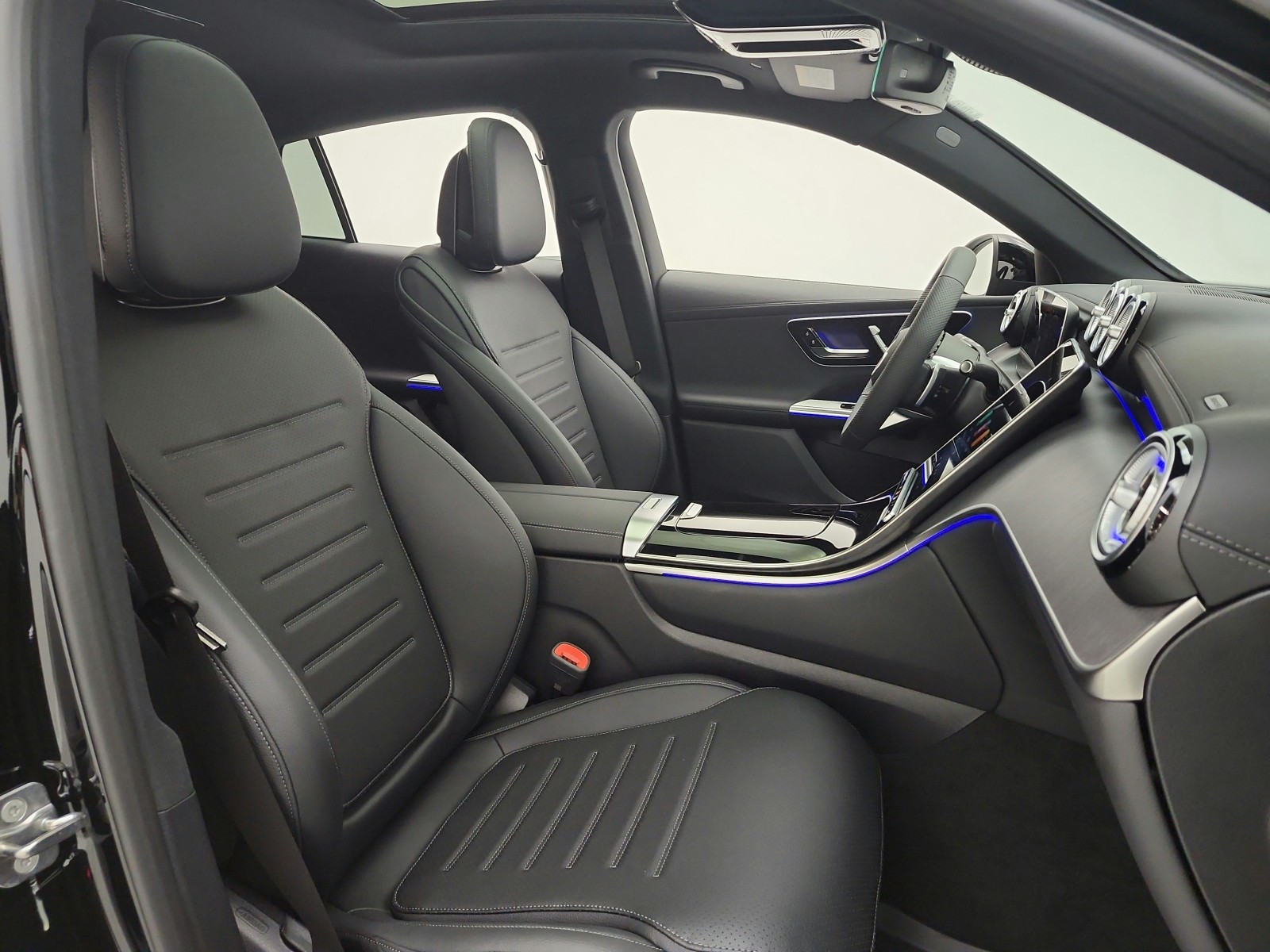 New 2026 Black Mercedes-Benz GLC 300 image 13