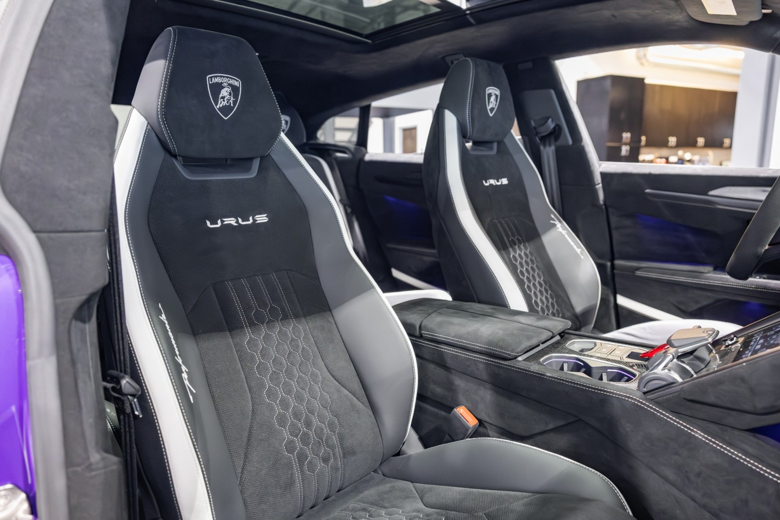 Used Car 2024 Lamborghini Urus  Performante - $336,363 Msrp - $13k Viola Pasifae - Full Exterior Carbon Fiber For Sale Under $320,000 In Boerne, Texas