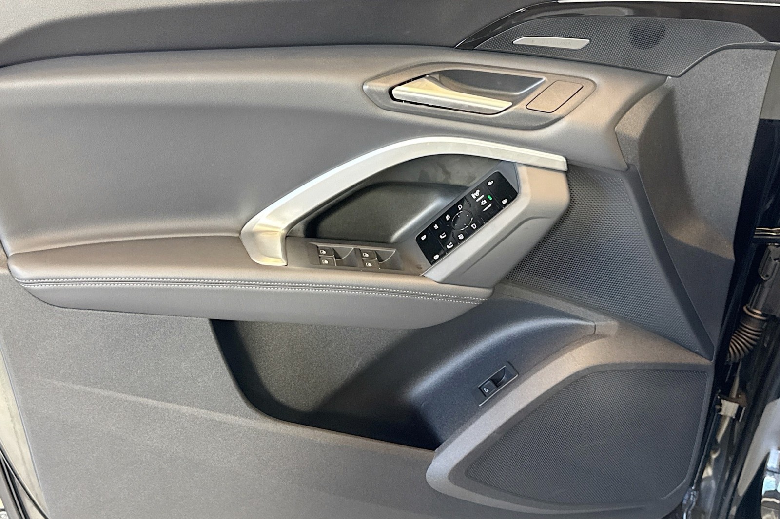 New 2025 Mythos Black Metallic Audi Prestige 2.0 TFSI quattro image 16