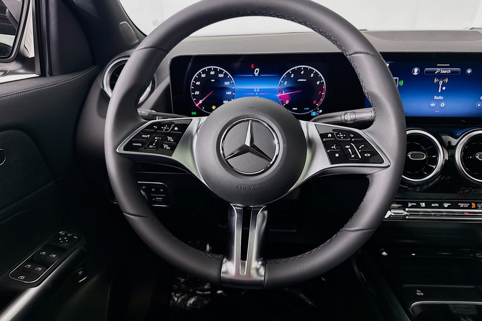 New 2026 Night Black Mercedes-Benz GLA 250 SUV image 17