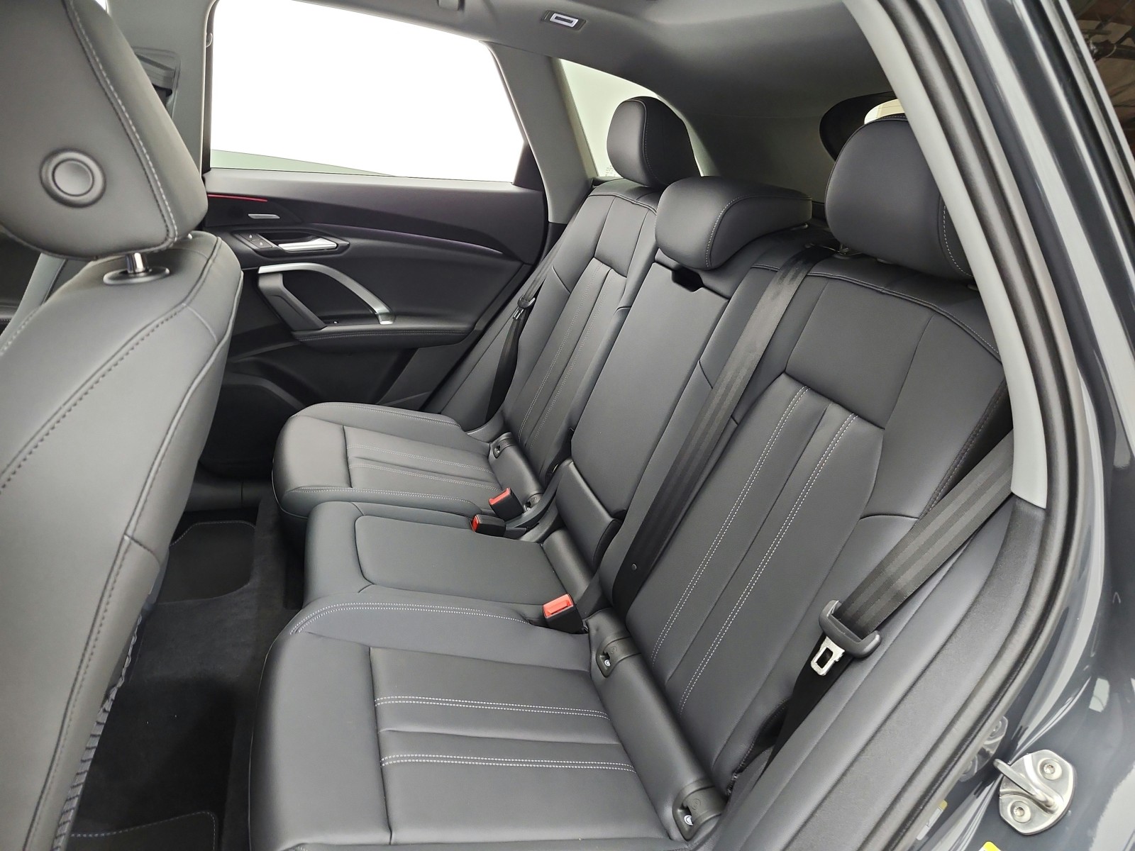 New 2026 Tambora Gray Metallic Audi Premium Plus 2.0 TFSI quattro image 11