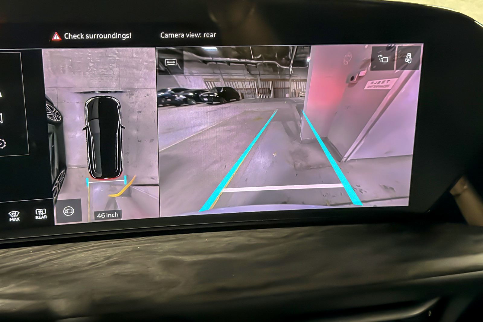 Used 2025 Glacier White Metallic Audi Premium Plus 2.0 TFSI quattro image 19