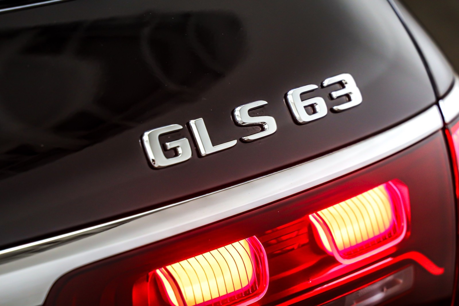 New 2026 Obsidian Black Metallic Mercedes-Benz AMG® GLS 63 image 9