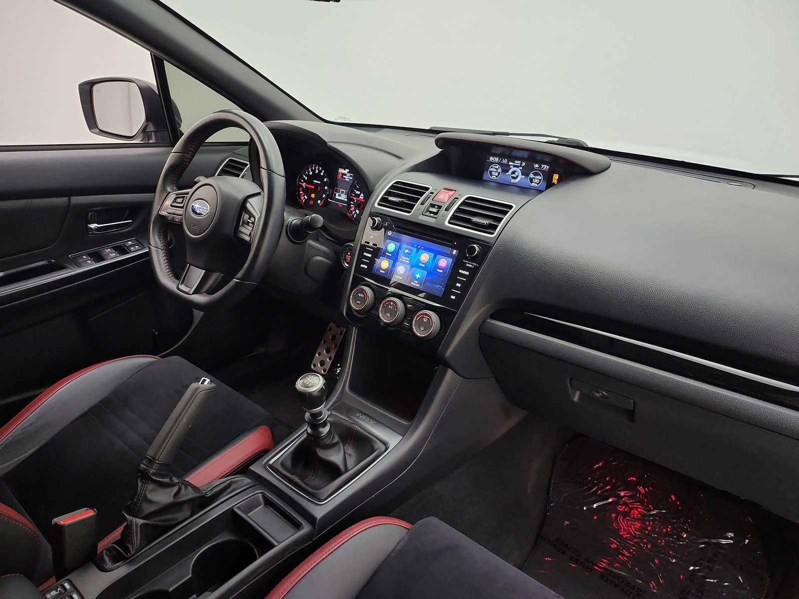 Used 2020 Crystal White Pearl Subaru Premium Manual image 19