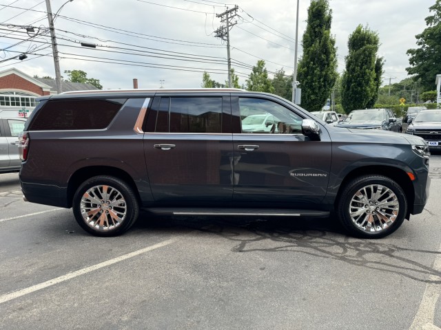 2021 Chevrolet Suburban Premier with Premium Package 6