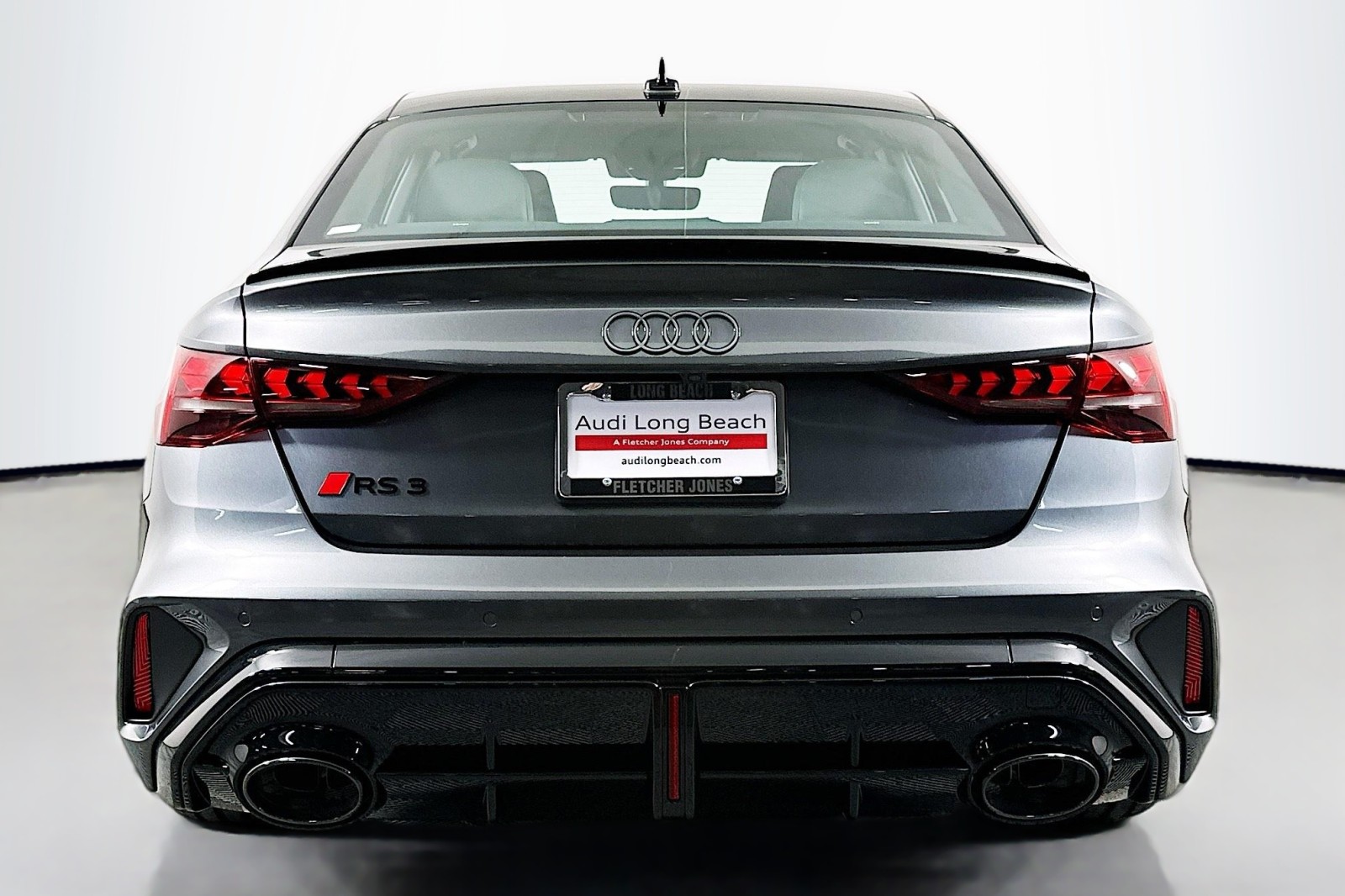 New 2026 Daytona Gray Pearl Effect Audi  image 3