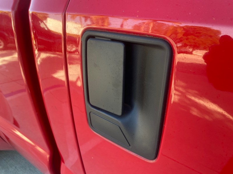 2008 Ford Super Duty F-350 DRW XL LOW MILES 43,076 4WD in ,