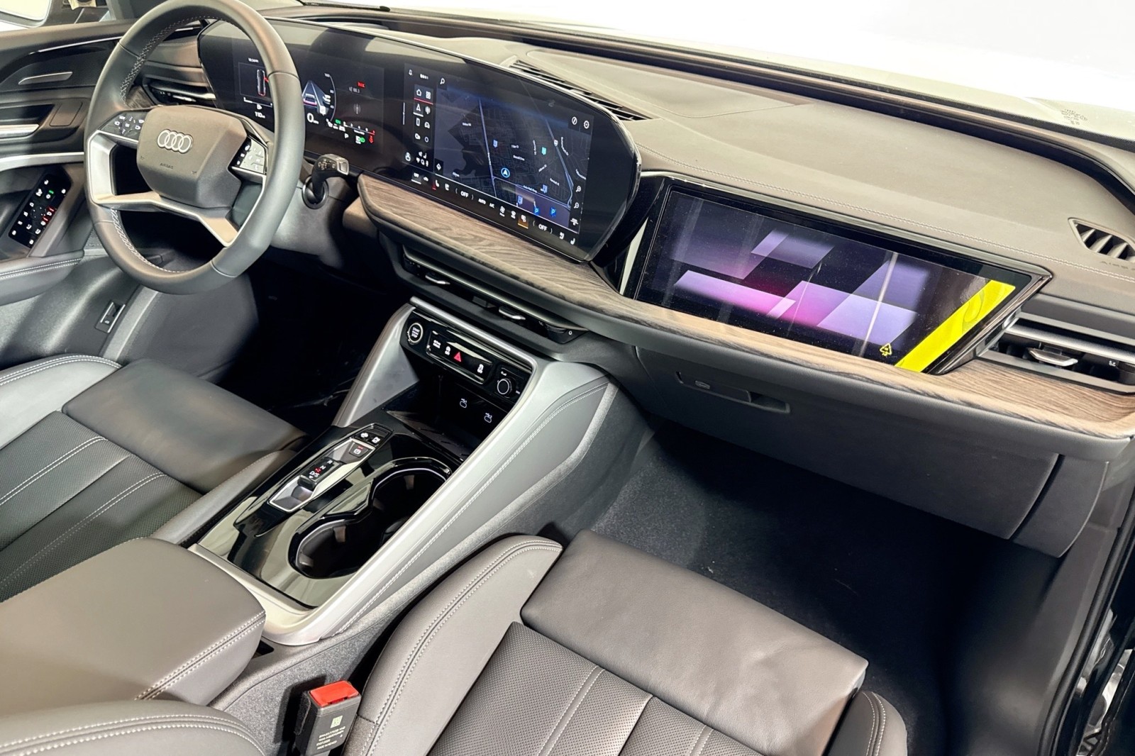 New 2025 Mythos Black Metallic Audi Prestige 2.0 TFSI quattro image 27