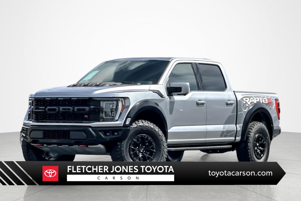 Iconic Silver Metallic 2023 Ford F-150 Raptor SuperCrew 4WD Pickup Truck Four-Wheel Drive Automatic