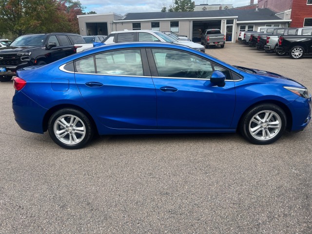 2016 Chevrolet Cruze LT 5