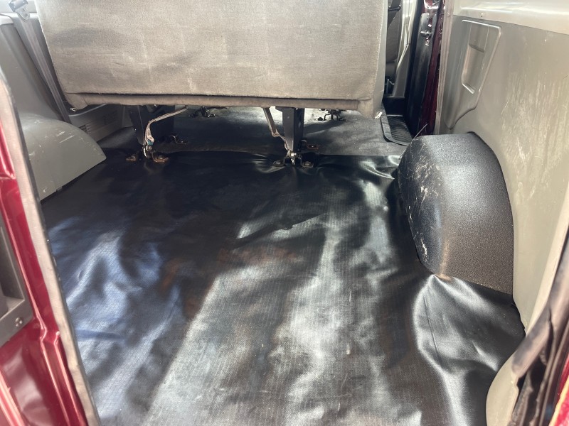 2006 Ford Econoline Wagon XLT 8 PASS LOW MILES 56328 in ,