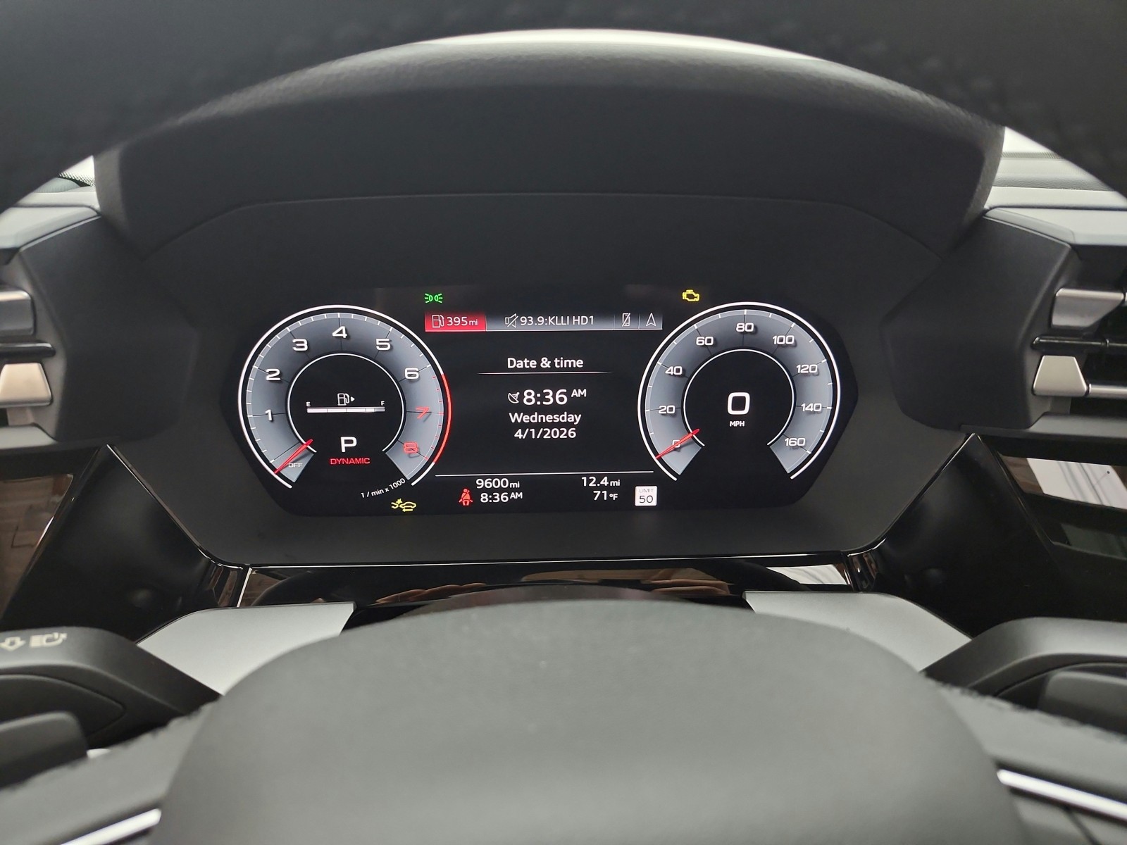 Used 2025 Manhattan Gray Metallic Audi Premium Plus 40 TFSI quattro image 9