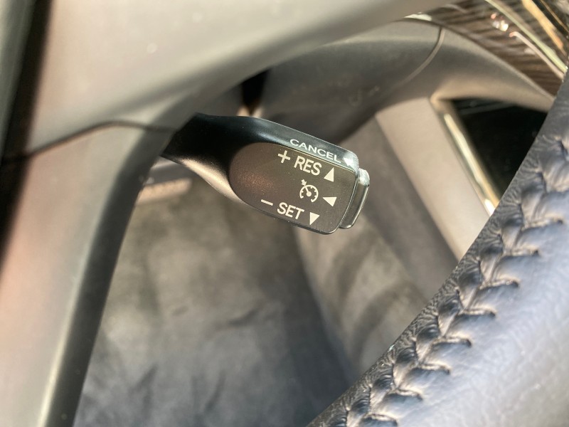 2013 Toyota Avalon XLE Premium LOW MILES 56,196 in , 