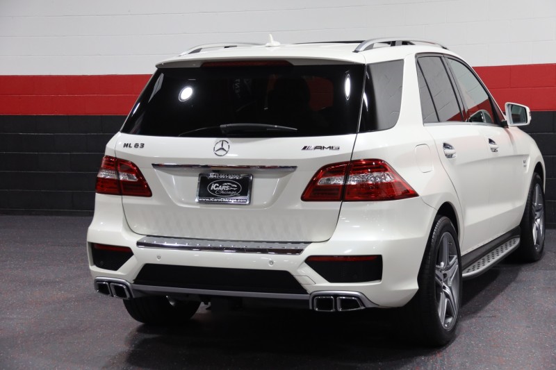 2013 Mercedes-Benz ML63 AMG 4-Matic 4dr Suv in , 