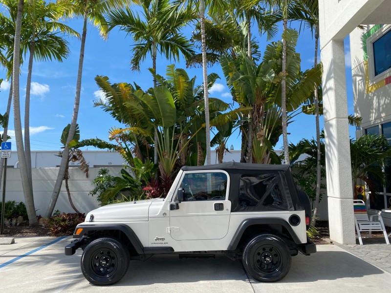 2005 Jeep Wrangler SE 4WD LOW MILES 29,371 1 OWNER in ,