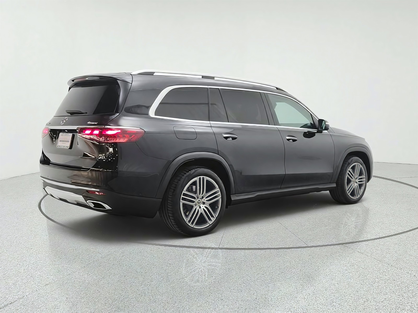 Certified Used 2026 Obsidian Black Metallic Mercedes-Benz GLS 450 4MATIC® SUV image 5