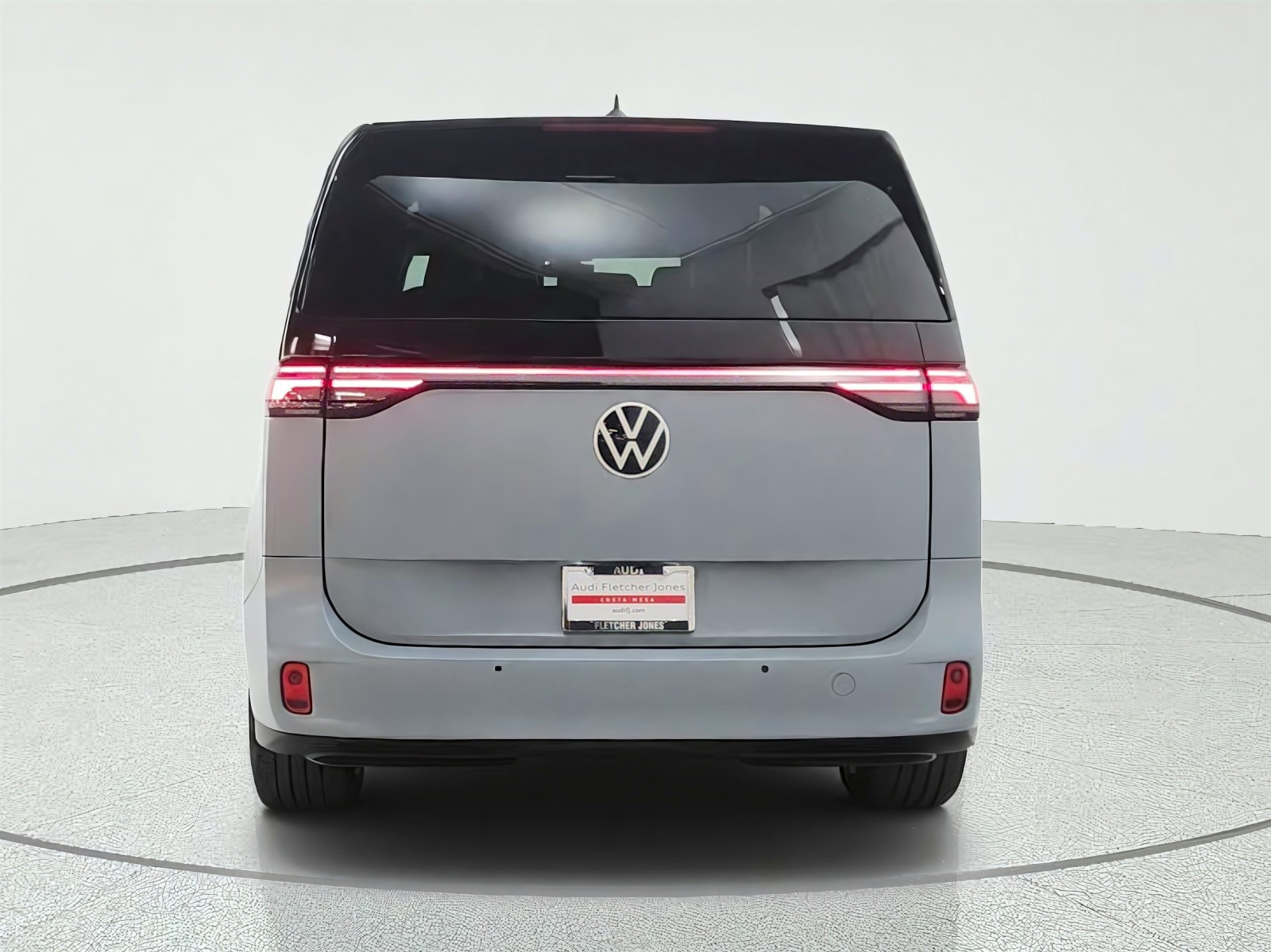 Used 2025 Deep Black Pearl Volkswagen Pro S image 6