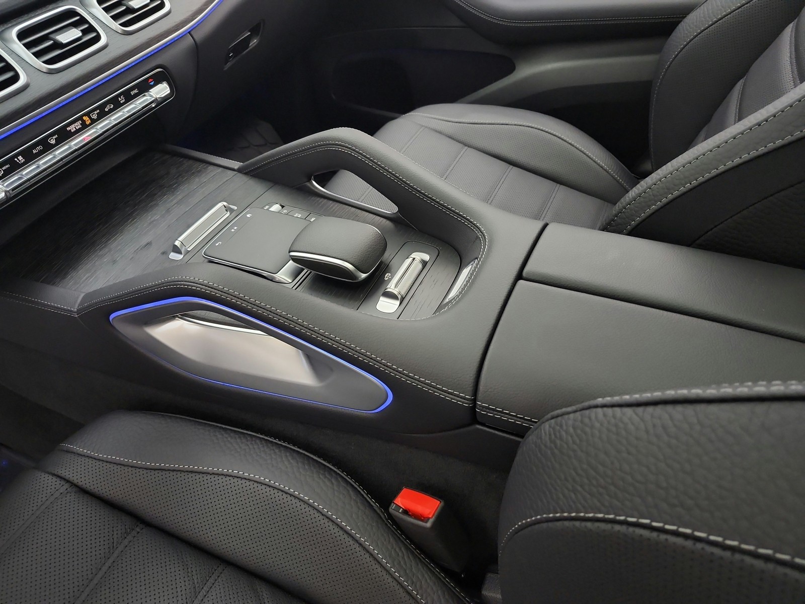 New 2026 Black Mercedes-Benz GLS 450 4MATIC® SUV image 10