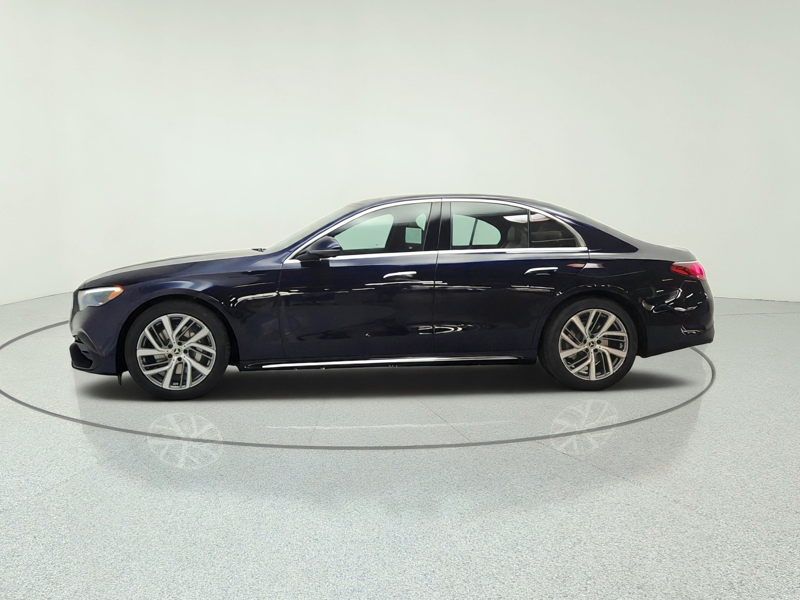 New 2027 Nautical Blue Metallic Mercedes-Benz E 350 RWD Sedan image 8