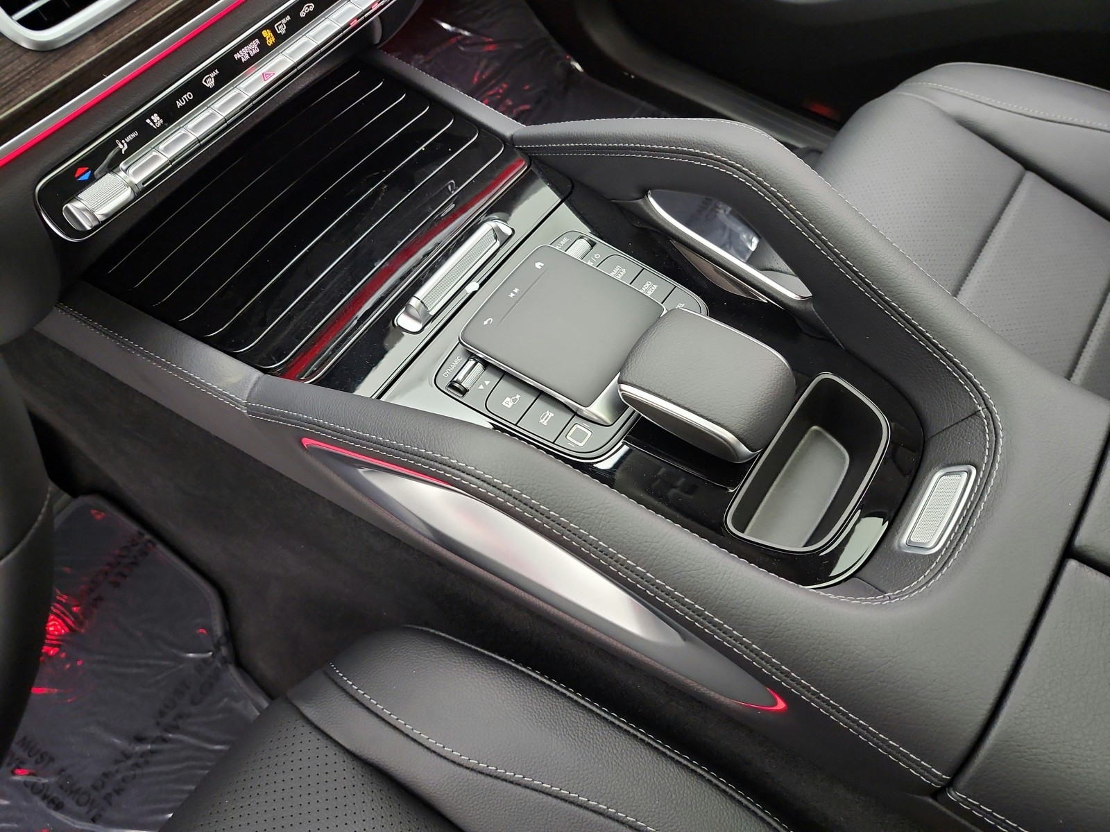 New 2026 Black Mercedes-Benz GLE 450 4MATIC® SUV image 9